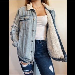 🌞Cotton On - COZY fleece lined denim jacket